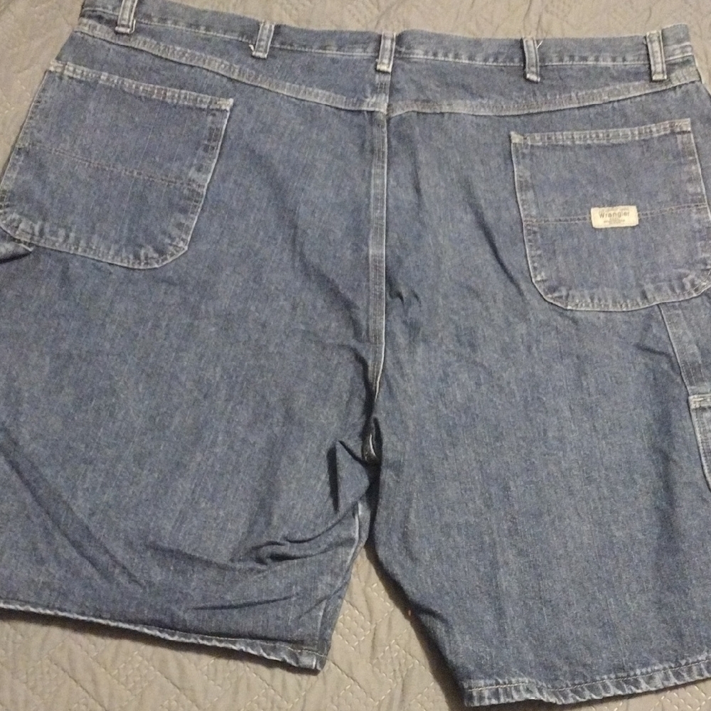 Wrangler Men's Blue Denim Shorts - Picture 2 of 4